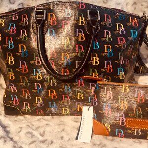 Rainbow Dooney And Bourke Matching Set